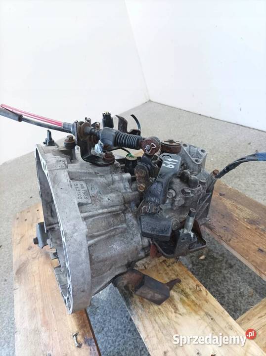 SKRZYNIA BIEGÓW M81569 10 11 Hyundai i10 I