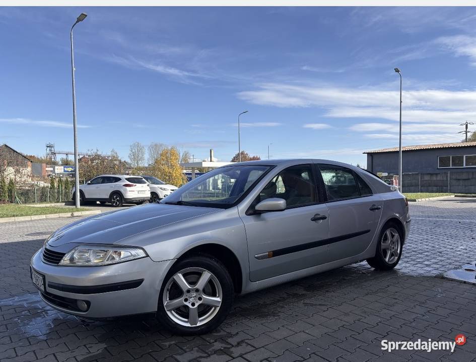 Renault Laguna 20 135 2003 LPG świętokrzyskie
