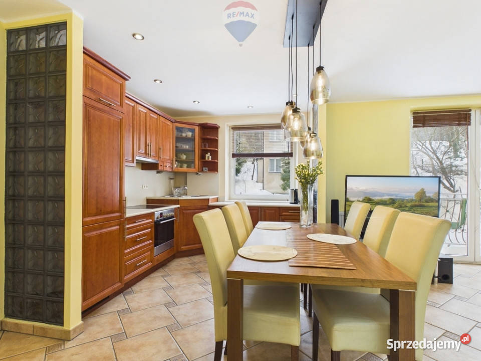 Przestronne dwupoziomowe mieszkanie Centrum Sprzedaż