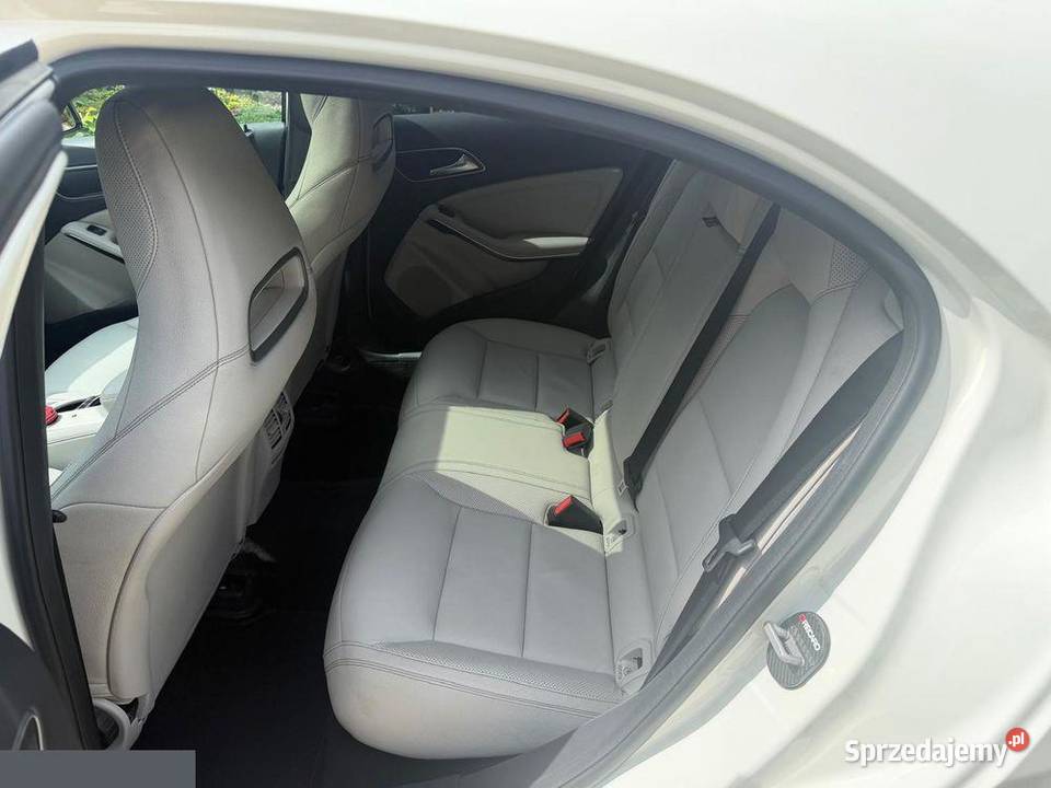 Mercedes A 45 AMG 4Matic AMG Speedshift 7GDCT 1991cm3