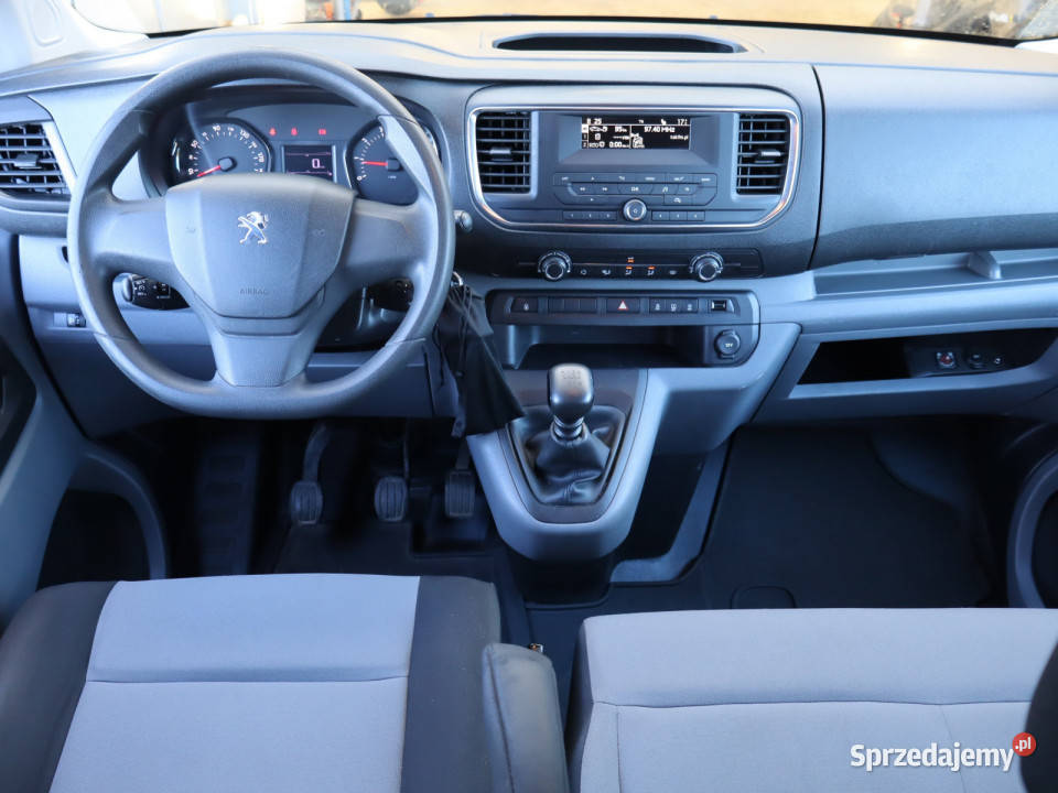 Peugeot Expert 16 BlueHDi srebrny Katowice