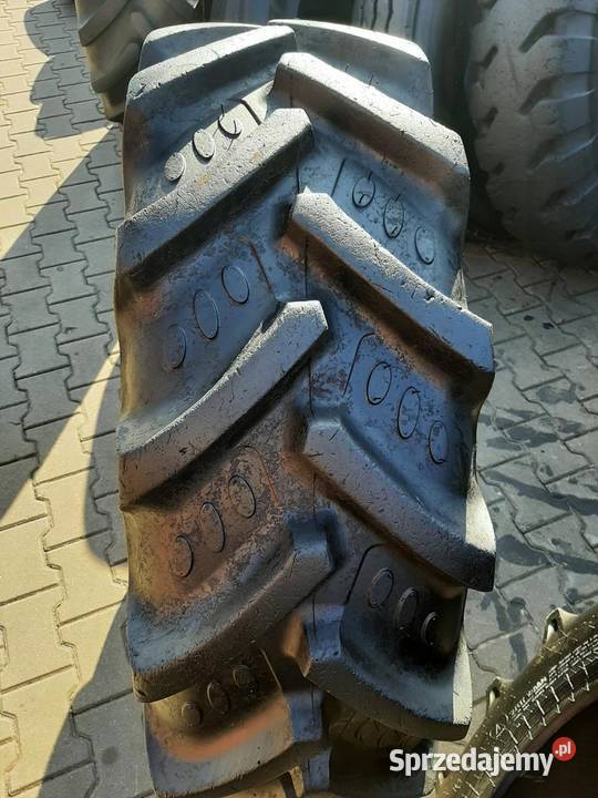 Opona używana rolnicza 34085R24 136R24 BKT Zaścianki