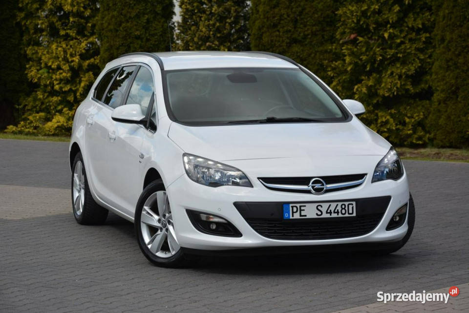 Opel Astra 14T140 Lift Ledy Duża Navi półskóry biały mazowieckie Ostrów Mazowiecka