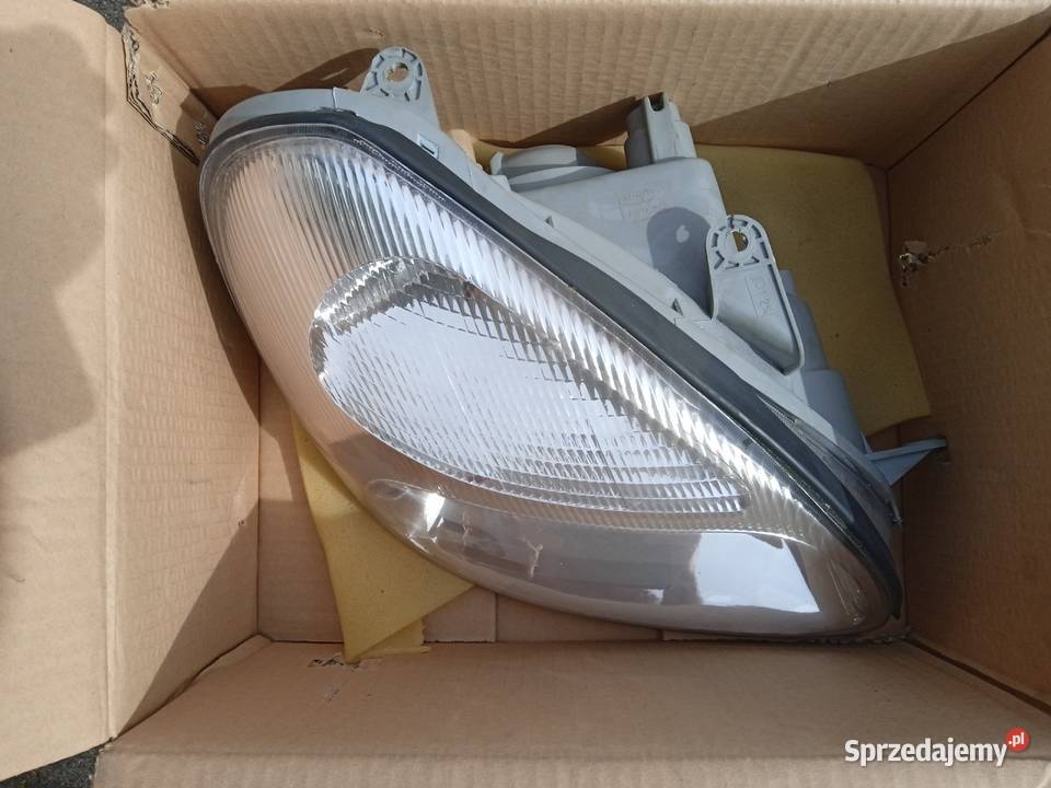 Reflektor prawy Daewoo Nubira II 292310 łódzkie Łódź