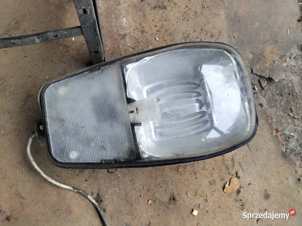 DUŻA LAMPA ULICZNA UCHWYT LAMPY Oprawa Uliczna Dom i Ogród Kamień-Kolonia