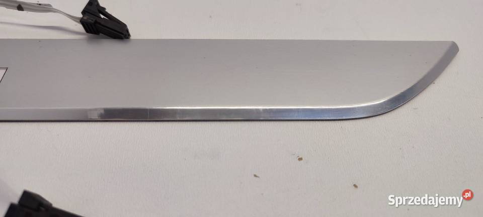 CUPRA FORMENTOR LISTWY NAKŁADKI PROGU KOMPLET osobowe