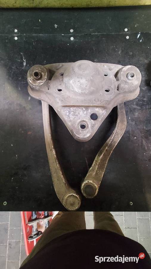 Mocowanie Amortyzatora VW Volkswagen Passat Audi Imielin