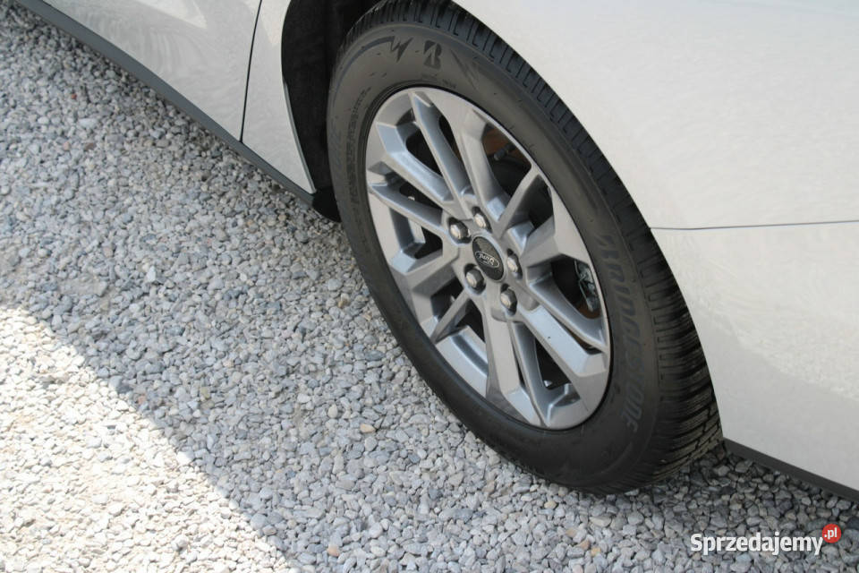 Ford Focus Titanium Gwarancja Automat asystent srebrny