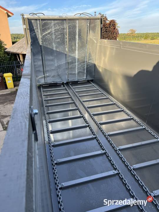 Rozrzutnik obornika 10 T nieuszkodzony Proszówka