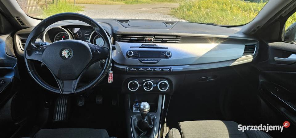 ALFA ROMEO GIULIETTA 14 BENZYNA 170 nieuszkodzony Giulietta Latoszyn