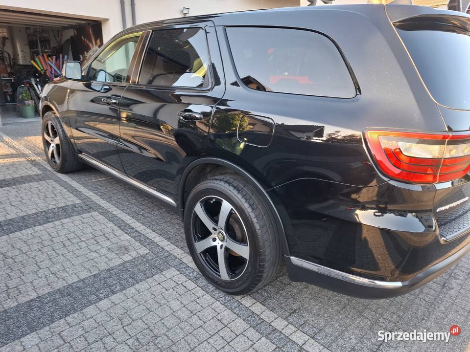 Czarny dodge automatyczna śląskie Pniów