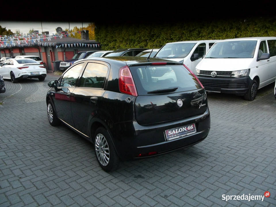 Fiat Punto Grande Punto 107 Stan b Bezwypadkowy garażowany