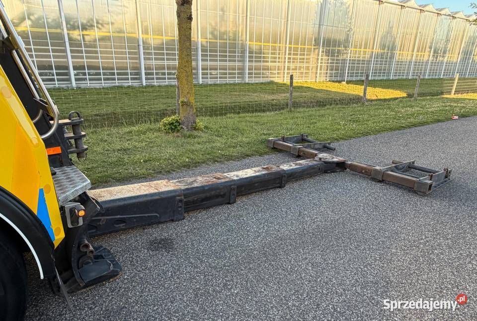 Holownik 4 osiowa pomoc drogowa tez w Leasing Autolawety mazowieckie Warszawa