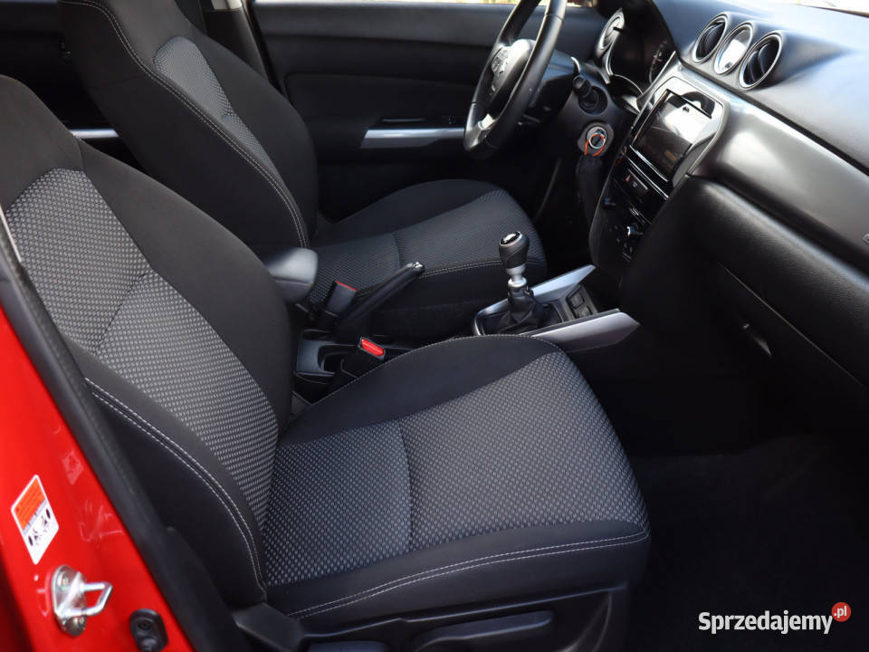 Suzuki Vitara 14 BoosterJet elektryczne szyby dolnośląskie Bielany Wrocławskie sprzedam