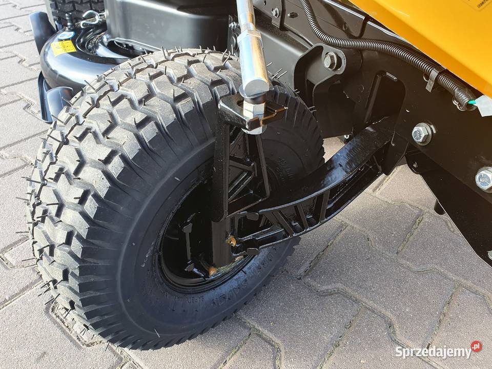 Najlepszy traktor do koszenia trawy Cub Cadet Kobiele Wielkie
