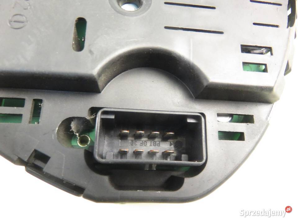 LICZNIK VW POLO IV 9N 14 TDI 110080124015A Liczniki i zegary sprzedam