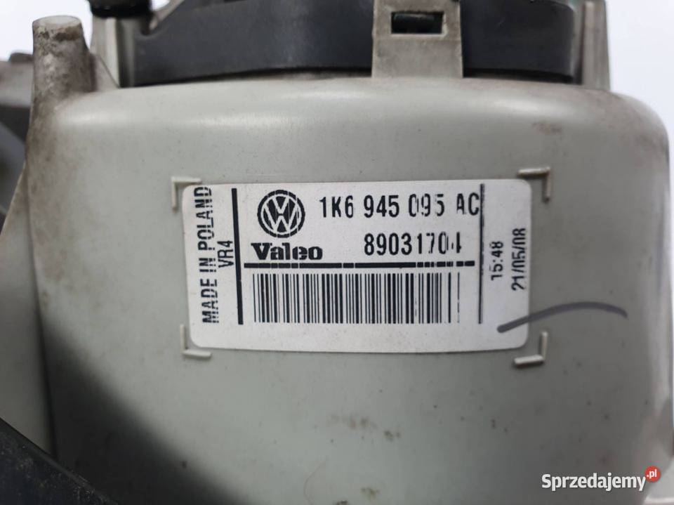 LAMPA LEWA TYŁ VOLKSWAGEN GOLF V 1K6945095AC osobowe Lipno