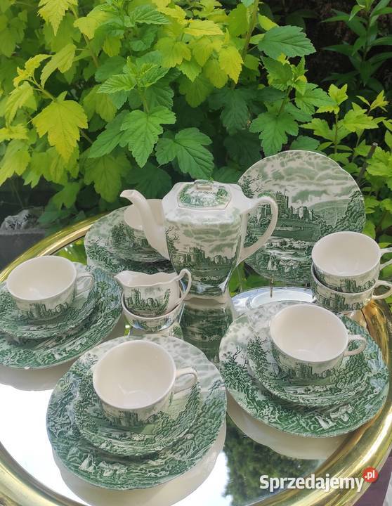 0LD ENGLANDCASTLE STORY Pabianice