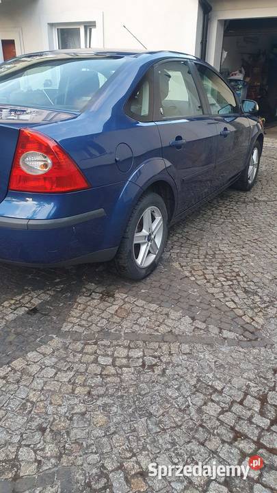 Ford focus 16 benzyna wersja Ghia 2007 Rok produkcji 2007 Poznań