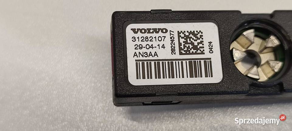 VOLVO V60 WZMACNIACZ ANTENY 31282107 osobowe
