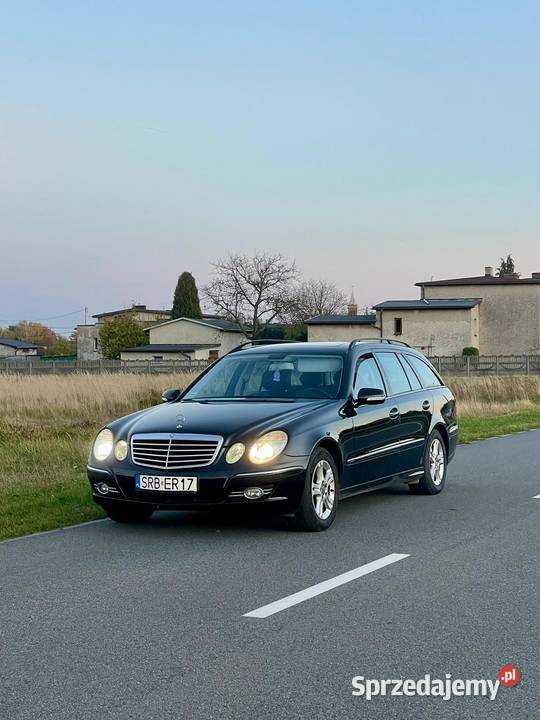 Mercedes W211 kombi Rok produkcji 2008 Książenice