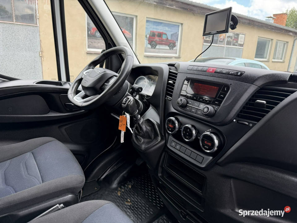 Iveco Daily 35S14 Iveco Daily 35S14 23Diesel sprzedam