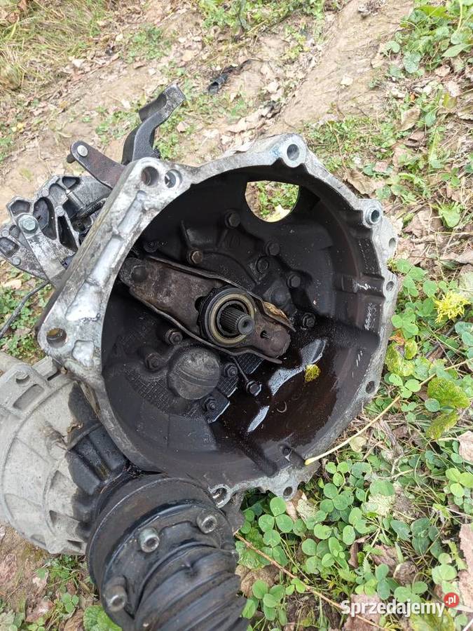 Skrzynia biegów z półoską 616464km Audi Brzostek
