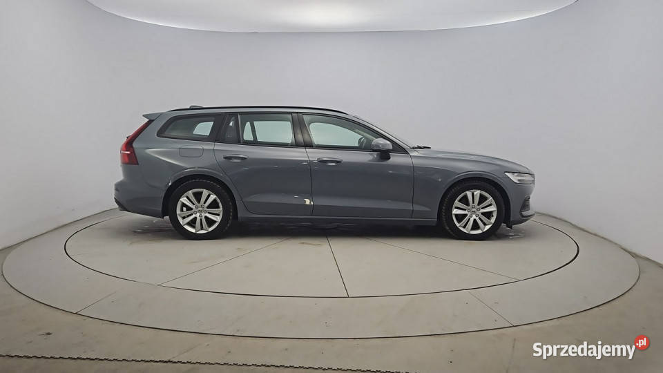 Volvo V60 B4 D Momentum aut Z Polskiego Salonu autoalarm