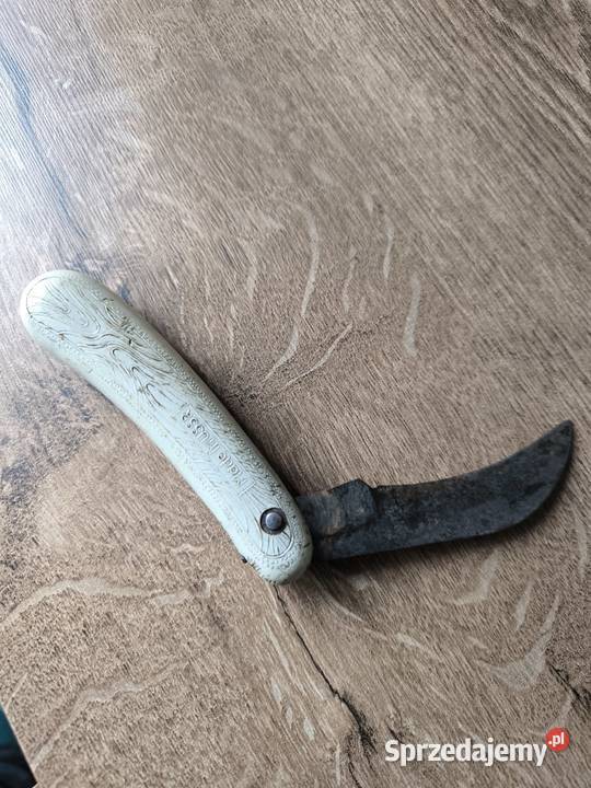 Radziecki nożyk składany z dawnych lat produkcji łódzkie Radomsko sprzedam