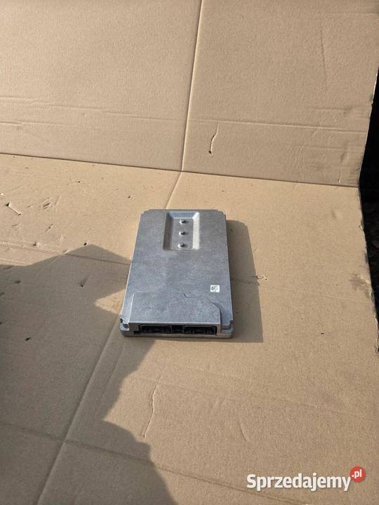 Wzmacniacz Amplifier Dodge Ram V 68547711AC