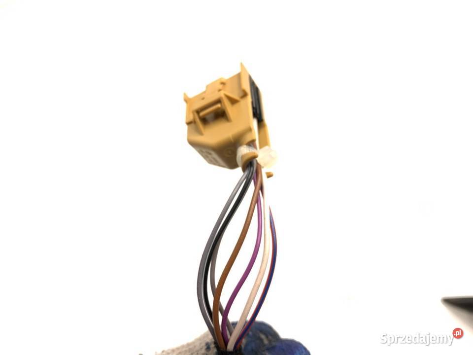 LUSTERKO PRAWY VW PHAETON SedanLimuzyna 0216 osobowe