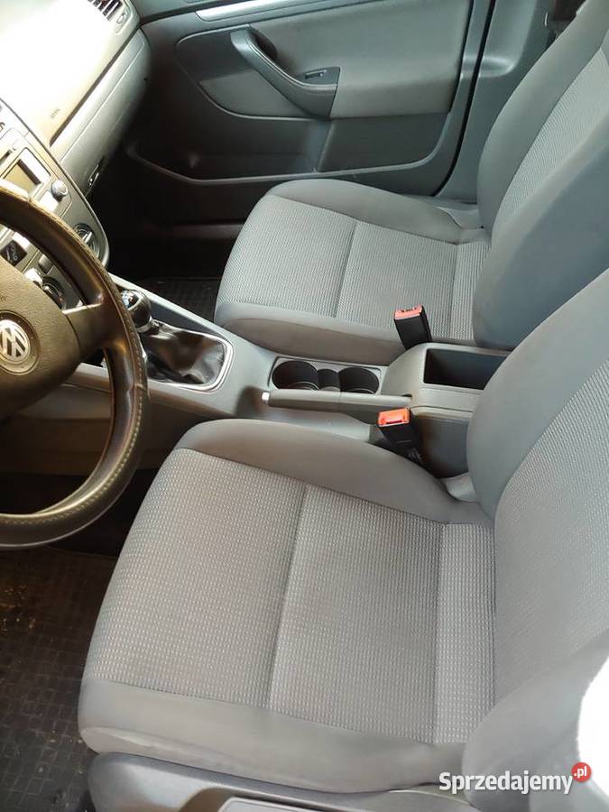 Volkswagen Golf 5 16 102 benzyna Gorzyce
