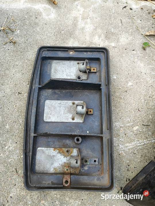 Nysa Warszawa lampa tył obudowa łódzkie Łódź