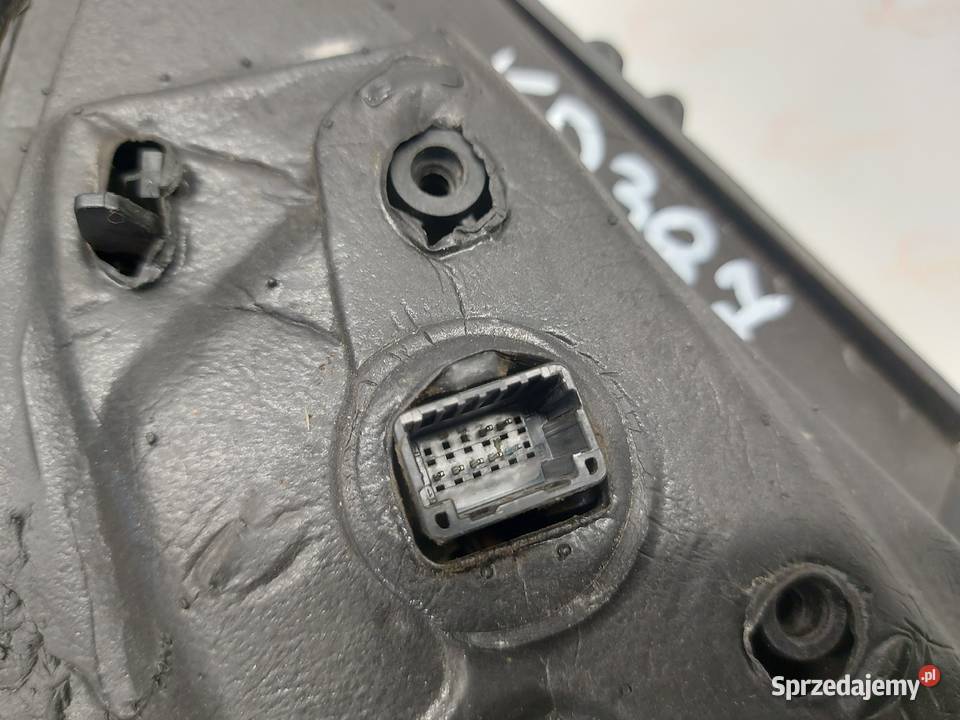 RENAULT MEGANE III COUPE 09r lusterko prawe 7