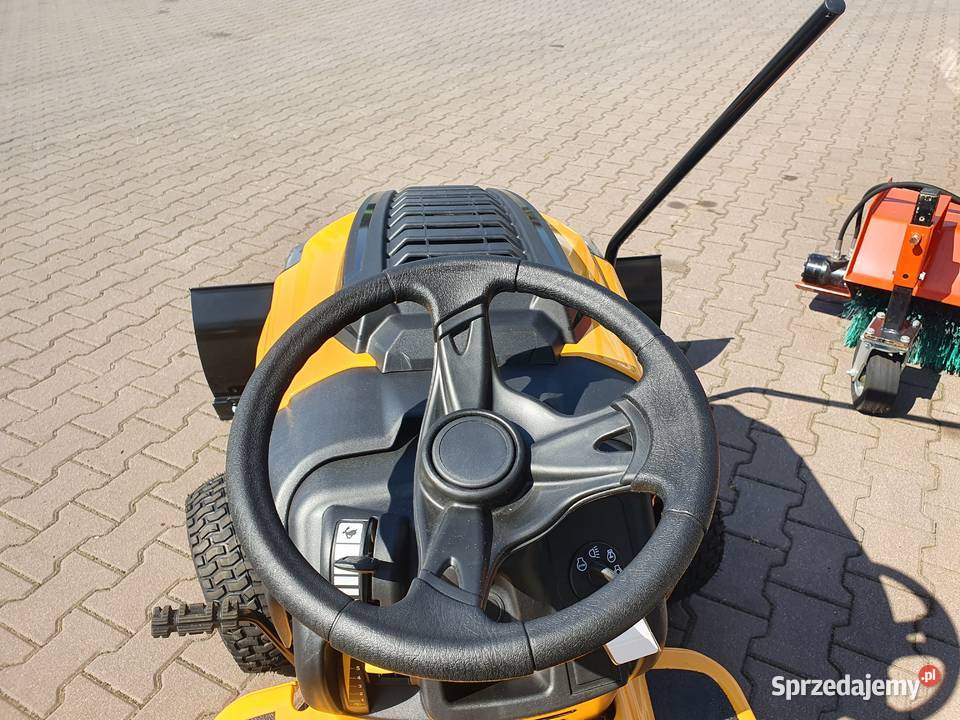 MiniTraktorek kosiarka pług śnieżny Cub Cadet łódzkie Kobiele Wielkie