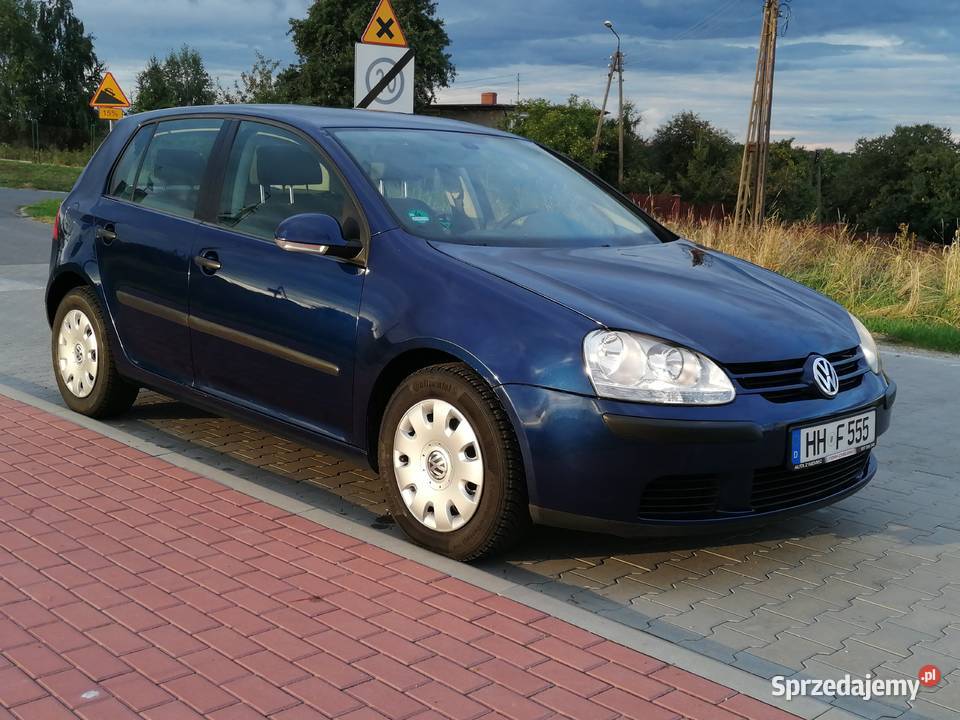 VW Golf 5 z Niemiec 16 MPI Opłacony nowe opony elektryczne szyby Chełmno