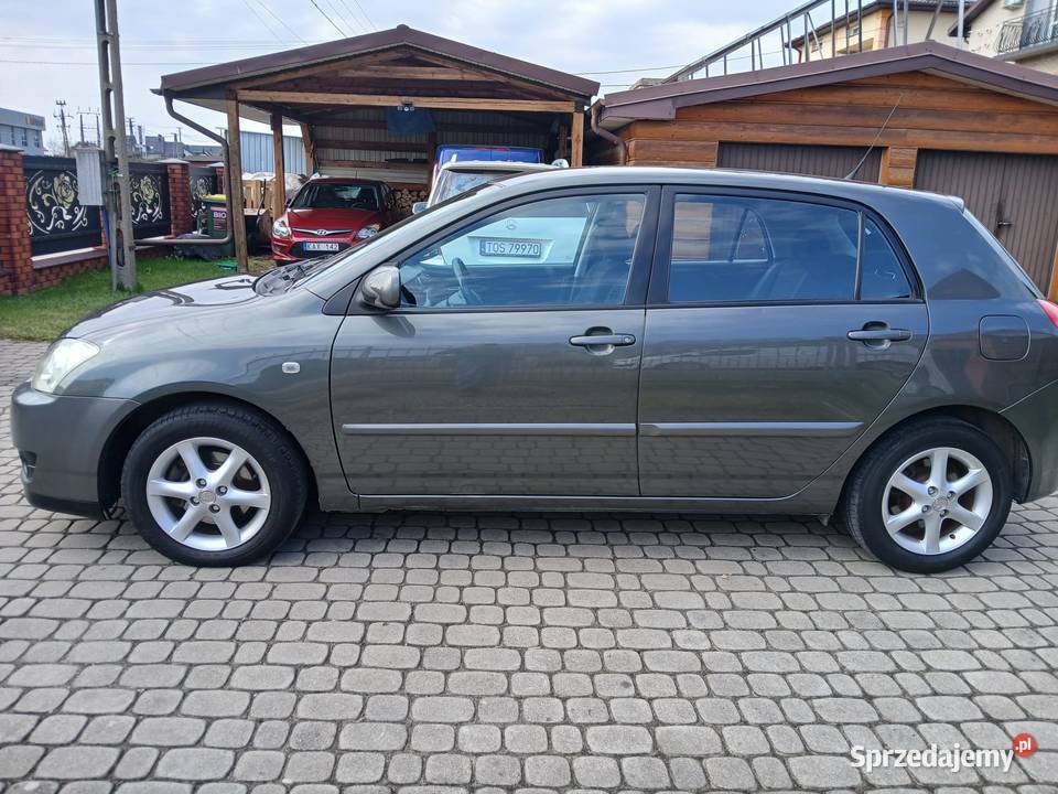 Toyota Corolla 20 Diesel 2005 ekonomiczna i Rok produkcji 2005 Ostrowiec Świętokrzyski