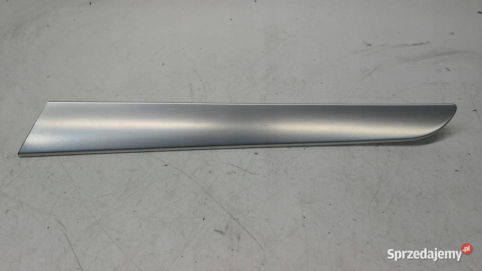LISTWA DEKOR DRZWI P T AUDI A6 C6 4F0867420 KOŁO Pozostałe Przystajń