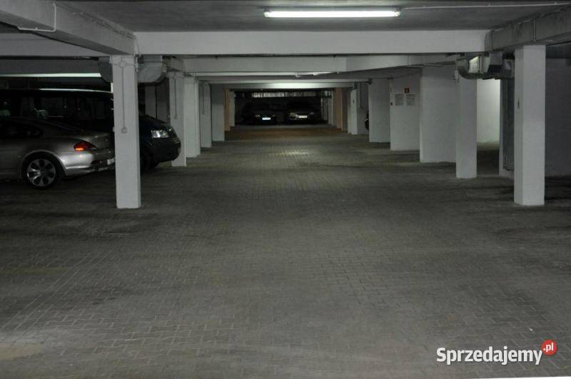 Żabiniec miejsce na motocykl