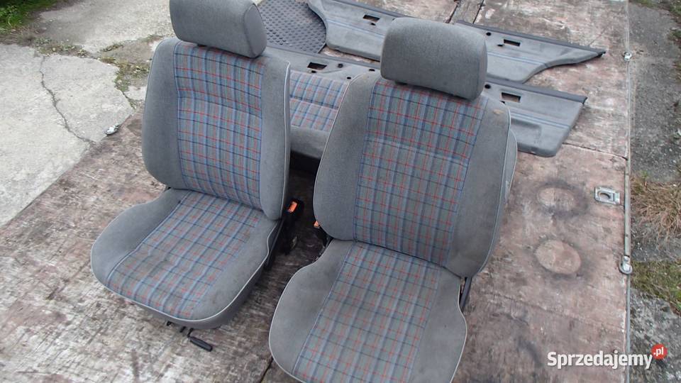 VW Golf II Fotele kanapa boczki MK2 II śląskie