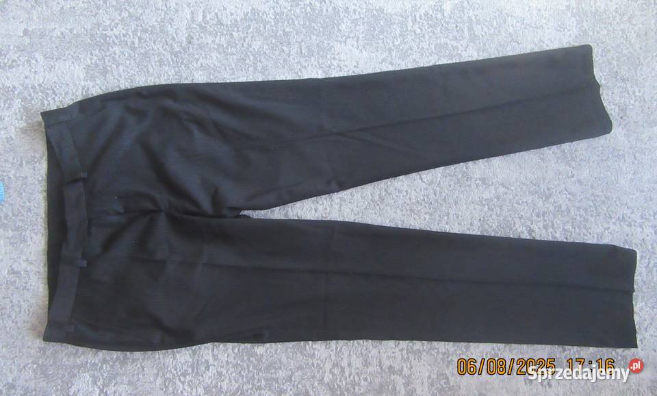 Eleganckie męskie spodnie wyjściowe sprzedam