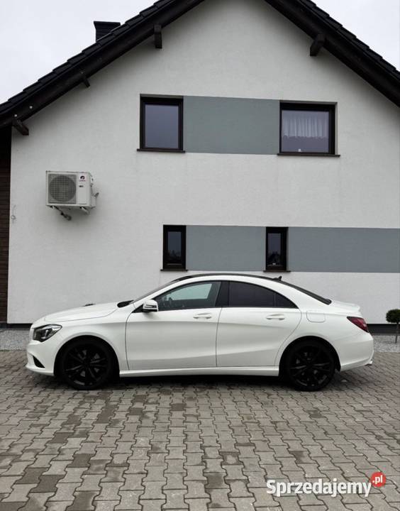 Mercedes Benz CLA 250 7GDCT aluminiowe felgi Samochody osobowe