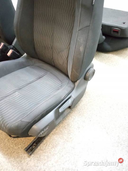 FOTELE PRZÓD KANAPA KOMBI T9 KOMPLET Peugeot 308