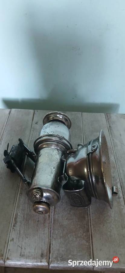 Stara lampa rowerowa z lat XX w Kraków