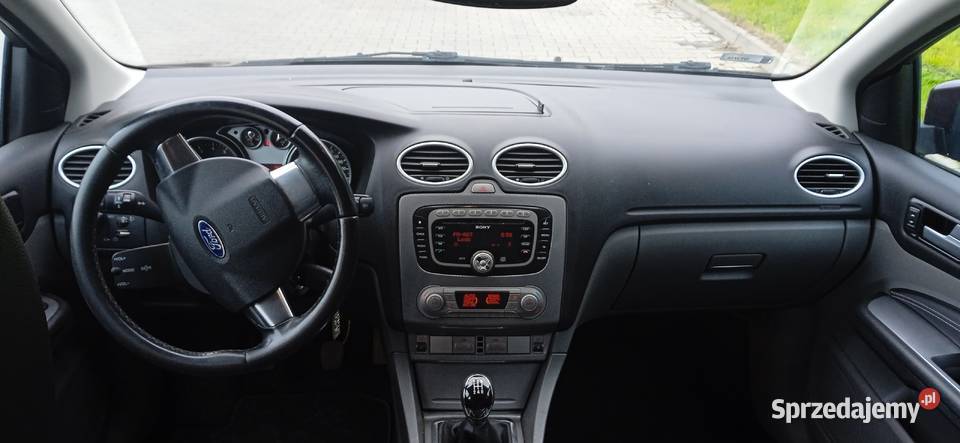 Ford Focus 18 Ghia wersja na Skandynawie 247226km Łódź