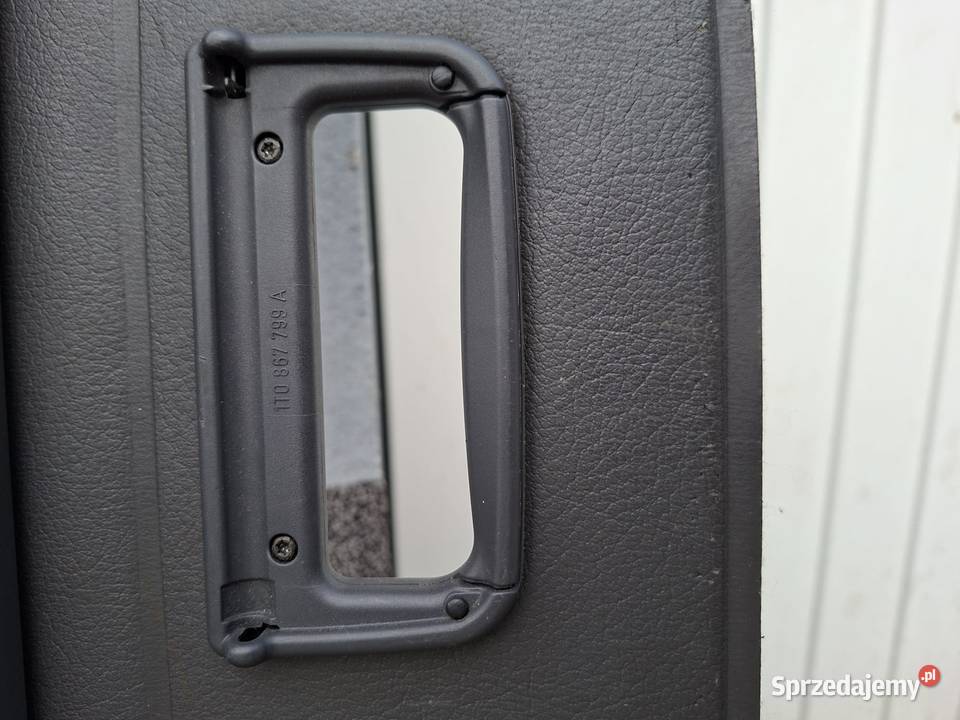Roleta bagażnika VW Touran I 1T 5os 1T0867799A Pozostałe Szprotawa