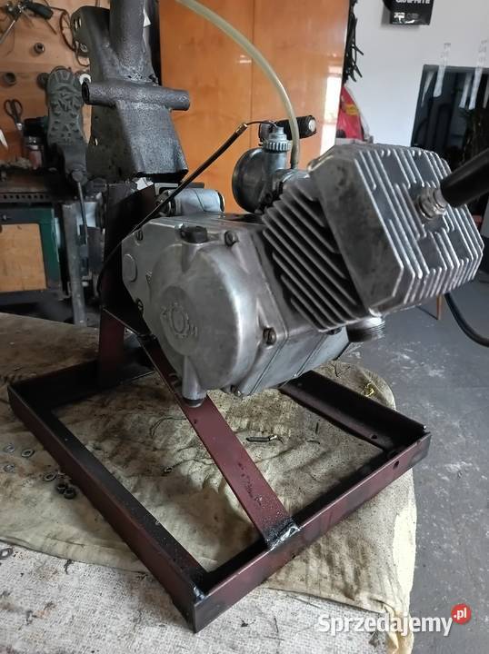 Silnik motorynka 023