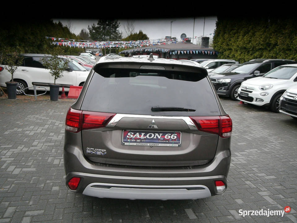Mitsubishi Outlander 24 Hybrid 4x4 Led Stan Częstochowa sprzedam