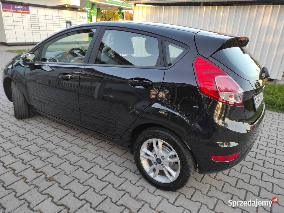 Ford Fiesta MK7 125 82 2015 r 1242cm3 Słomniki sprzedam