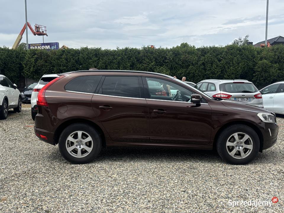 Volvo XC60 2014r światła do jazdy dziennej śląskie Paniówki